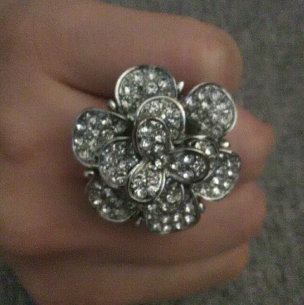 Silver Costume Cocktail Ring with Shiny Accents